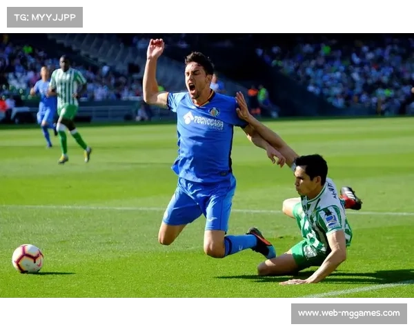 皇家贝蒂斯4-0大胜赫塔菲，送给对手四连败