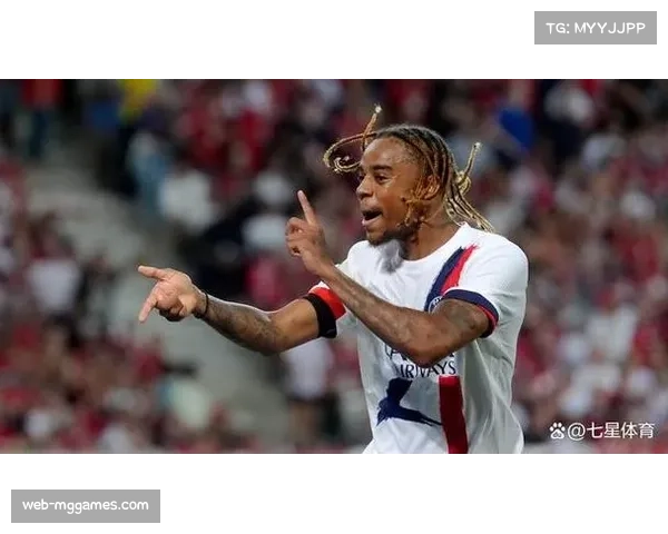 巴黎圣日耳曼半场2-0领先里尔，维蒂尼亚助攻双响