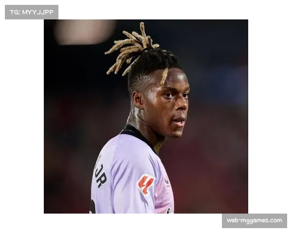 哲凯赖什梅开二度，成枪手锋线新利器